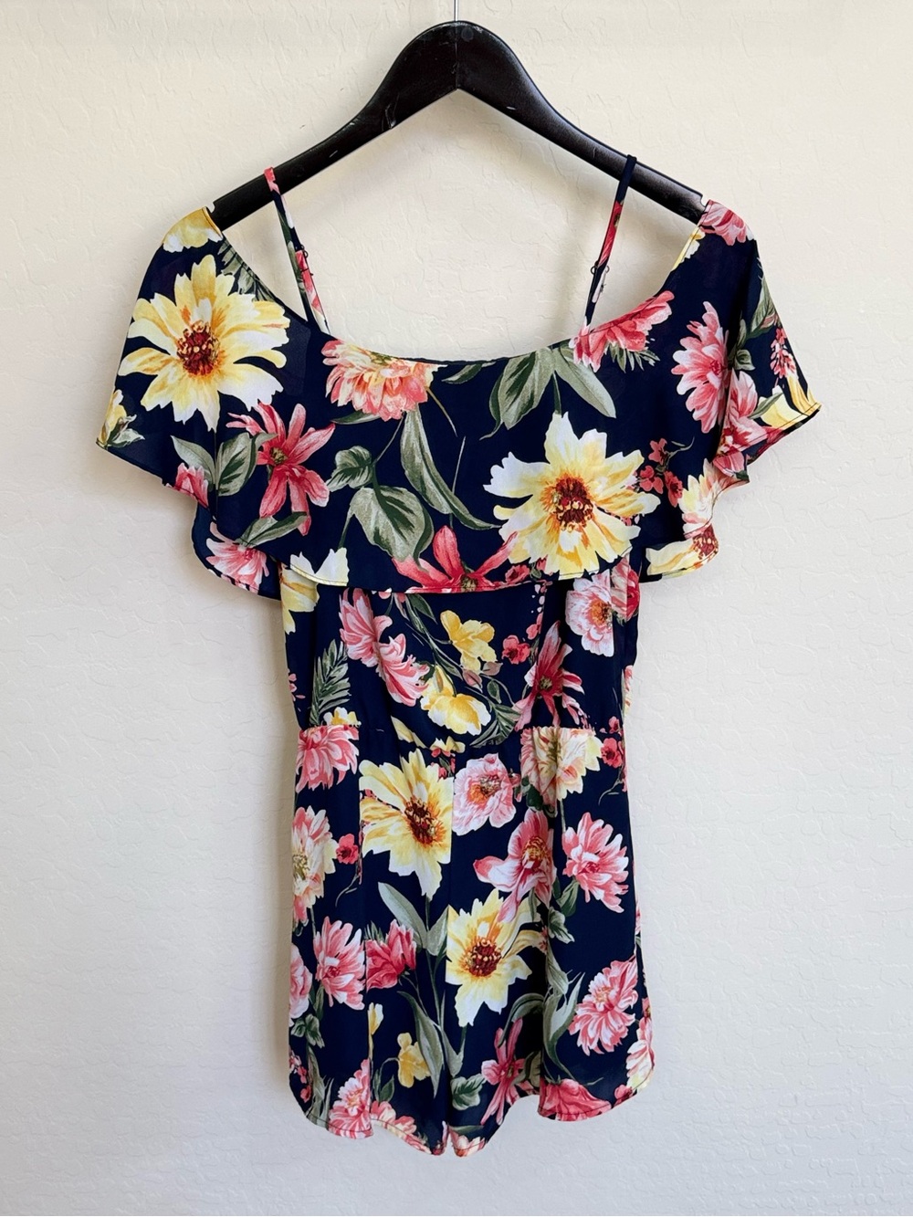 Alexia Admor Floral Tropical Romper Navy Pink Cold Shoulder Ruffle Size 2 Boho